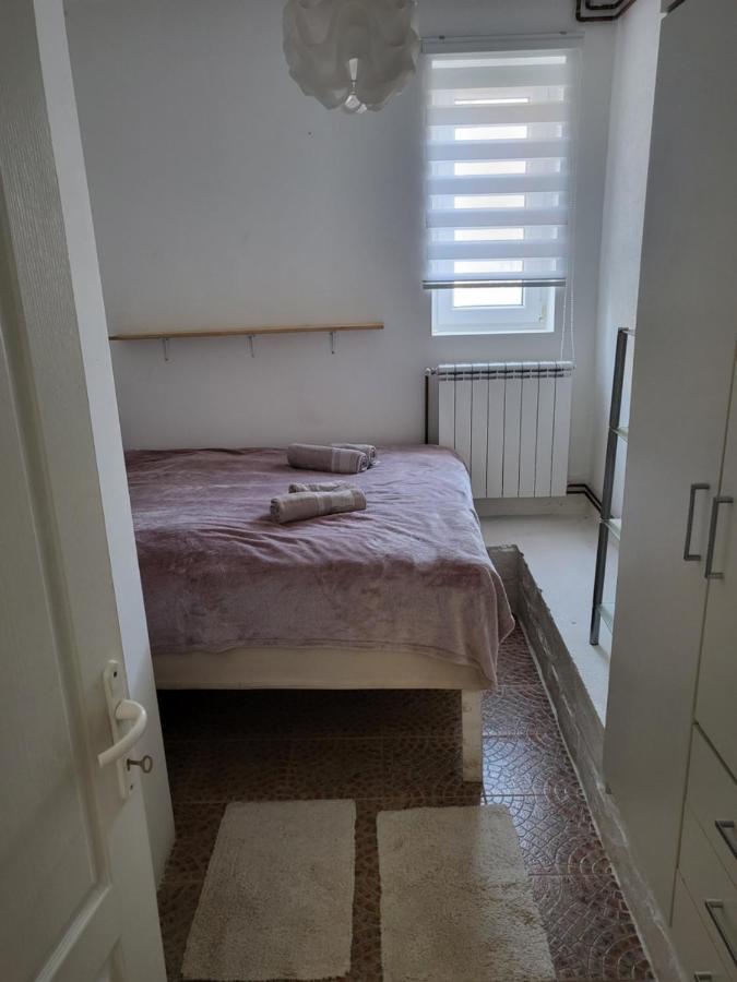 Appartamento Dorsi Belgrado Esterno foto